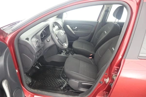 Хэтчбек Renault Sandero 2017 года, 1040000 рублей, Орёл