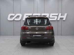 Внедорожник Volkswagen Tiguan 2014 года, 1360000 рублей, Ростов-на-Дону
