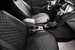 Седан Ford Focus 2013 года, 799000 рублей, Оренбург