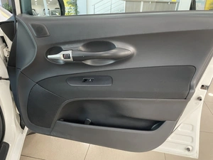 Хетчбэк Toyota Auris 2010 года, 887000 рублей, Солонцы