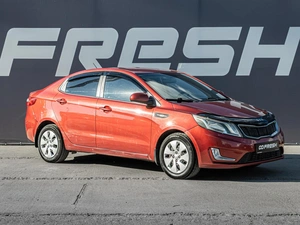 Седан Kia Rio 2013 года, 800000 рублей, Краснодар