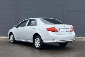 Седан Toyota Corolla 2008 года, 790000 рублей, Солонцы