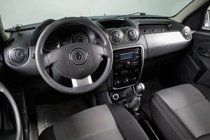 Внедорожник Renault Duster 2013 года, 869000 рублей, Сургут