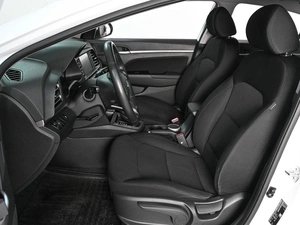 Седан Hyundai Elantra 2020 года, 1839000 рублей, Аксай