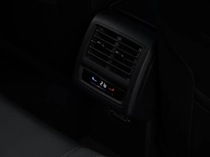 Хетчбэк Volkswagen Golf 2021 года, 2797434 рублей, Москва