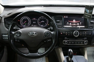 Седан Kia Quoris 2013 года, 1753000 рублей, Солонцы