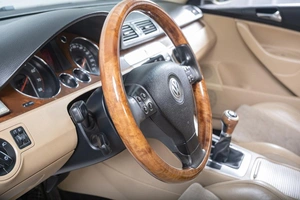 Седан Volkswagen Passat 2006 года, 739000 рублей, Томск