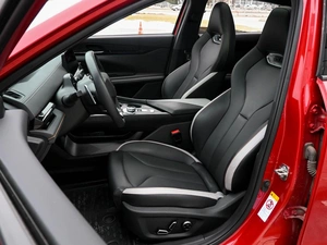 Лифтбек Changan UNI-V 2023 года, 2385000 рублей, Волгоград