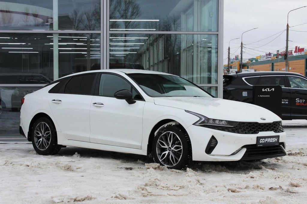 Седан Kia K5 2021 года, 2350000 рублей, Ярославль