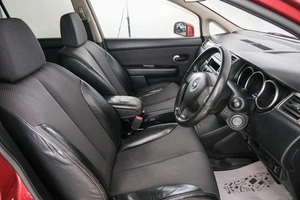 Седан Nissan Tiida 2005 года, 449000 рублей, Красноярск