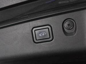 Внедорожник Changan UNI-T 2023 года, 2859000 рублей, Тюмень