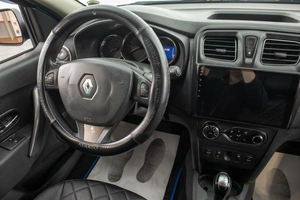 Хетчбэк Renault Sandero Stepway 2016 года, 959000 рублей, Барнаул