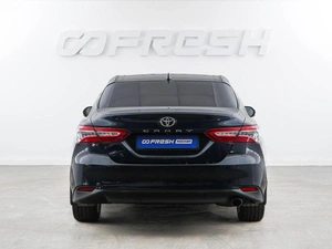 Седан Toyota Camry 2018 года, 2834444 рублей, Москва