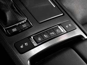 Седан Hyundai Genesis 2016 года, 2099000 рублей, Тюмень