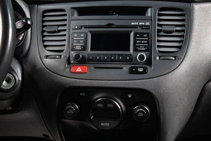 Седан Kia Rio 2011 года, 419000 рублей, Сургут