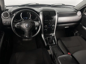 Внедорожник Suzuki Grand Vitara 2011 года, 1099900 рублей, Казань