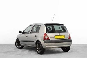Хетчбэк Renault Clio 2004 года, 399000 рублей, Барнаул