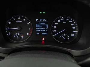 Седан Hyundai Solaris 2018 года, 1396444 рублей, Москва