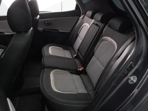 Хетчбэк Kia Ceed 2013 года, 924000 рублей, Воронеж