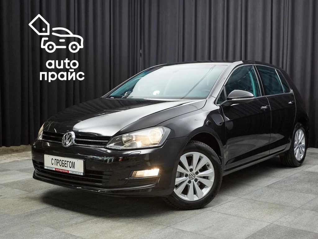 Хетчбэк Volkswagen Golf 2013 года, 1149000 рублей, Красноярск