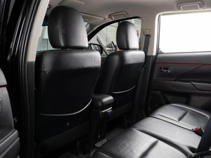 Внедорожник Mitsubishi Outlander 2015 года, 1900000 рублей, Тюмень