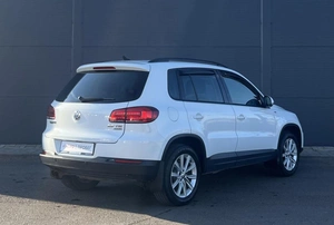 Внедорожник Volkswagen Tiguan 2014 года, 1385000 рублей, Солонцы