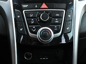 Универсал Hyundai i30 2013 года, 869000 рублей, Кирилловка