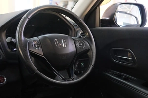 Внедорожник Honda Vezel 2014 года, 1559000 рублей, Омск