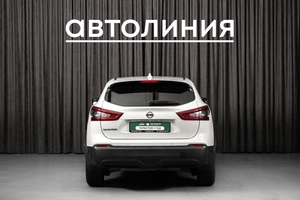 Внедорожник Nissan Qashqai 2022 года, 2800000 рублей, Красноярск