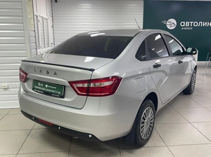 Седан ВАЗ (LADA) Vesta 2018 года, 840000 рублей, Ачинск