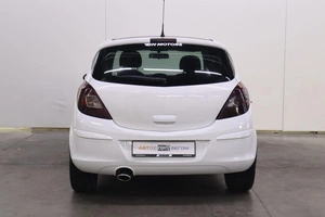 Хэтчбек Opel Corsa 2011 года, 685000 рублей, Брянск
