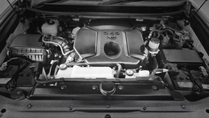 Внедорожник Toyota Land Cruiser Prado 2018 года, 4500000 рублей, Красноярск