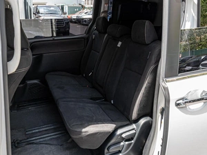 Минивэн Toyota Esquire 2016 года, 1890000 рублей, Краснодар
