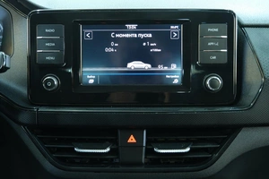 Лифтбек Volkswagen Polo 2021 года, 1699000 рублей, Омск