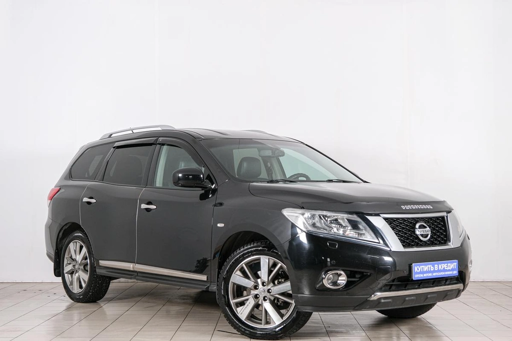 Внедорожник Nissan Pathfinder 2015 года, 1989000 рублей, Красноярск