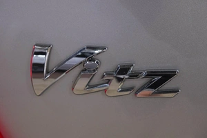 Хетчбэк Toyota Vitz 2013 года, 699000 рублей, Новокузнецк