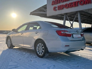 Седан Toyota Camry 2013 года, 1359000 рублей, Абакан