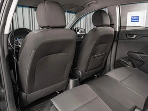 Седан Hyundai Solaris 2017 года, 1399000 рублей, Тюмень