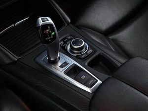 Внедорожник BMW X6 M 2013 года, 2577077 рублей, Москва