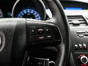 Седан Mazda 3 2012 года, 949000 рублей, Красноярск
