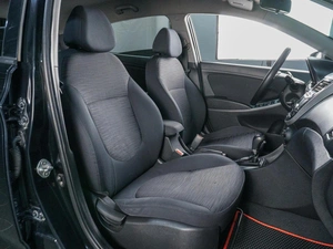 Хетчбэк Hyundai Solaris 2014 года, 799000 рублей, Сургут