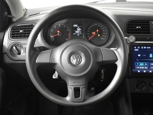 Седан Volkswagen Polo 2014 года, 698100 рублей, Казань