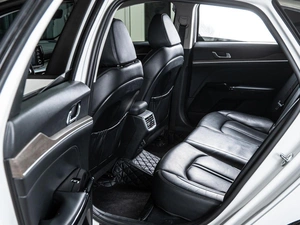 Седан Kia K5 2021 года, 2080000 рублей, Волгоград