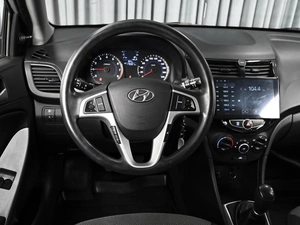 Седан Hyundai Solaris 2013 года, 734000 рублей, Ставрополь