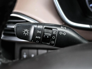 Внедорожник Hyundai Santa Fe 2019 года, 3184000 рублей, Кирилловка