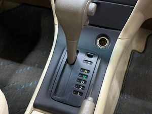 Седан Toyota Corolla 2001 года, 497000 рублей, Красноярск