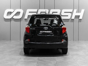 Хетчбэк Toyota Ractis 2013 года, 1049000 рублей, Тюмень