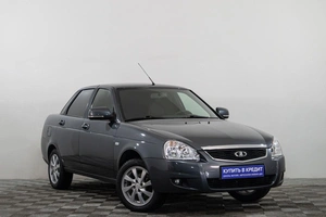 Седан ВАЗ (LADA) Priora 2018 года, 919000 рублей, Сургут