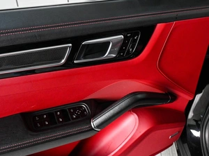 Внедорожник Porsche Cayenne S 2018 года, 6890000 рублей, Аксай