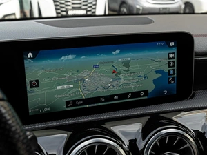 Седан Mercedes-benz CLA-класс 2019 года, 2845000 рублей, Краснодар